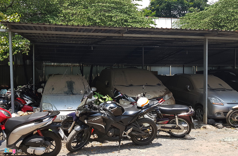 Cận cảnh khu đất 3 mặt tiền gần 5.000 m2 bị bán rẻ ở trung tâm Sài Gòn